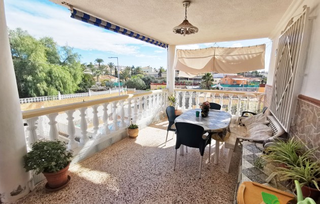 Sale - Detached house - San Fulgencio - Urb. Oasis