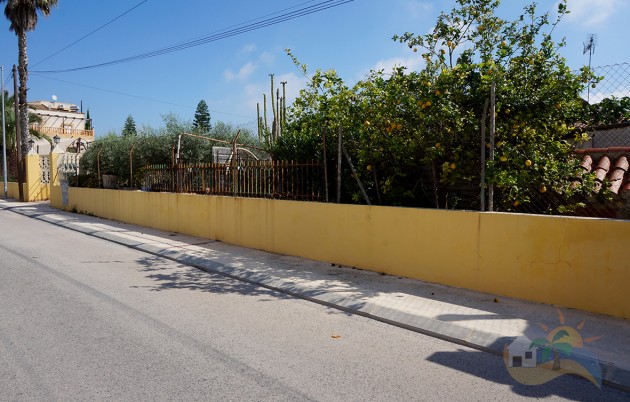 Sale - Finca - San Fulgencio - Urb. Oasis