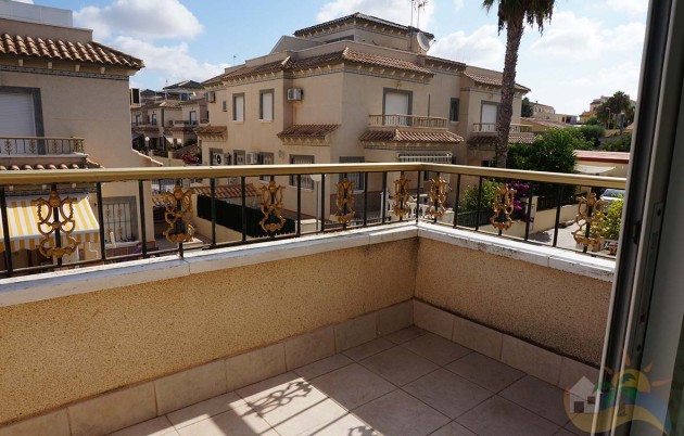 Sale - Quad - San Fulgencio - Urb. Oasis