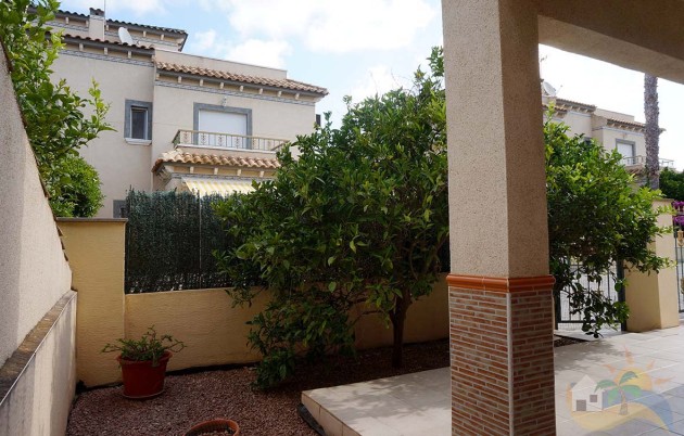 Sale - Quad - San Fulgencio - Urb. Oasis