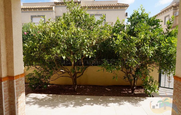 Sale - Quad - San Fulgencio - Urb. Oasis