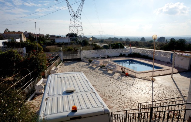 Sale - Detached house - San Fulgencio - Urb. Oasis