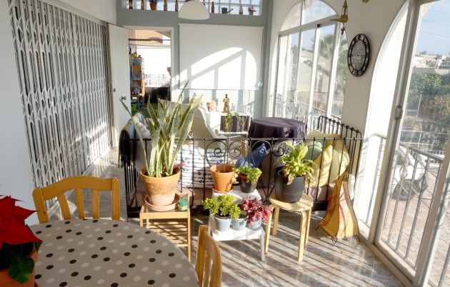 Sale - Detached house - San Fulgencio - Urb. Oasis