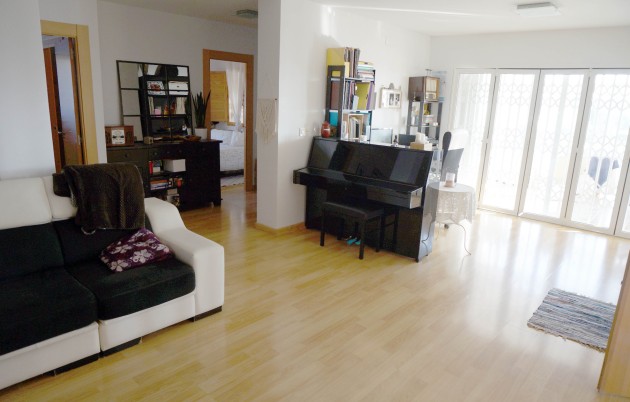 Sale - Detached house - San Fulgencio - Urb. Oasis