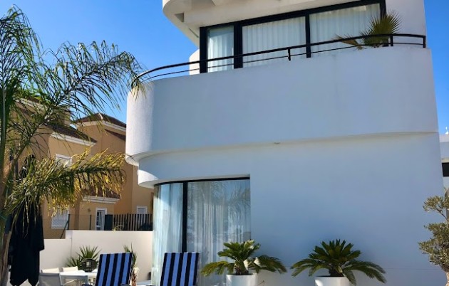 Sale - Luxury villa - San Fulgencio - Urb. La Marina