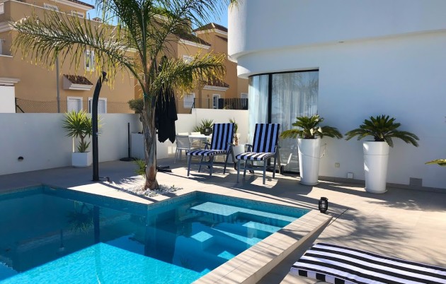 Sale - Luxury villa - San Fulgencio - Urb. La Marina