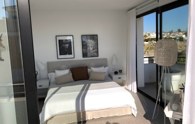 Sale - Luxury villa - San Fulgencio - Urb. La Marina