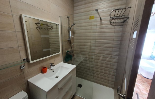 Sale - Apartment - Torrevieja - Aguas Nuevas