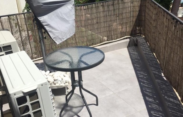 Sale - Terraced house - Guardamar del Segura - Urbanization Buenavista