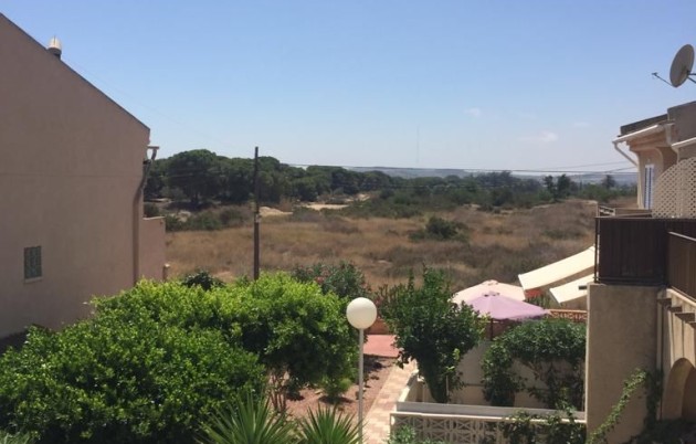 Sale - Terraced house - Guardamar del Segura - Urbanization Buenavista