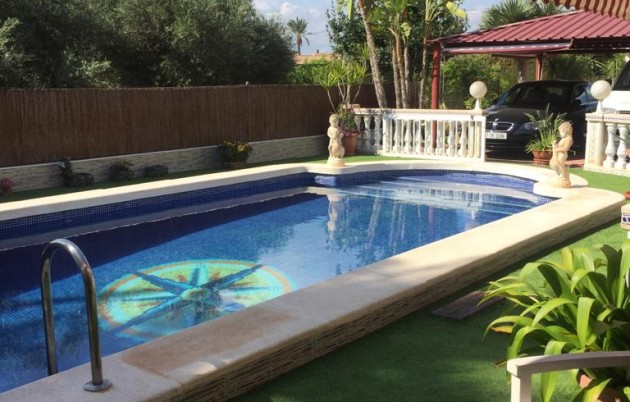 Sale - Villa - San Fulgencio - Urb. La Marina