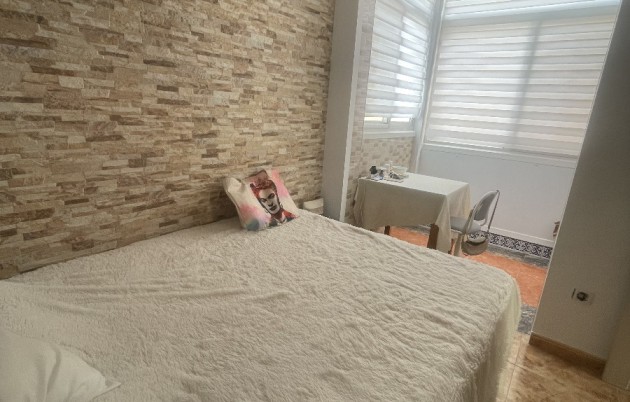 Sale - Apartment - Torrevieja - Torrievieja center