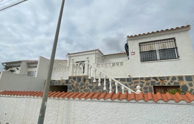 Sale - Detached house - San Fulgencio - Urb. La Marina