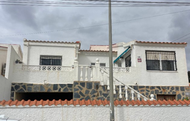 Sale - Detached house - San Fulgencio - Urb. La Marina