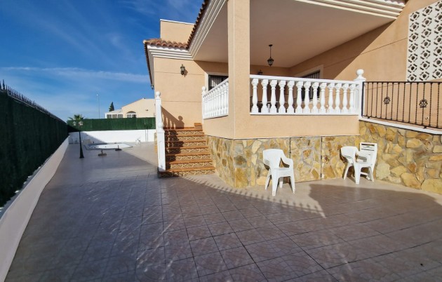 Sale - Villa - San Fulgencio - Urb. La Marina