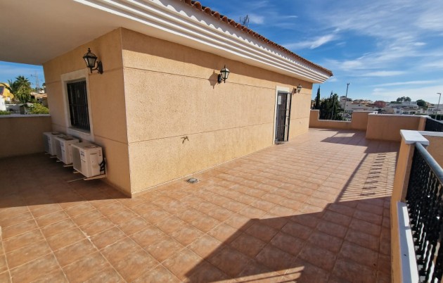 Sale - Villa - San Fulgencio - Urb. La Marina