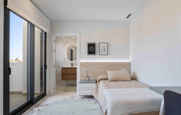 New Build - Quad - Los Montesinos - La Herrada