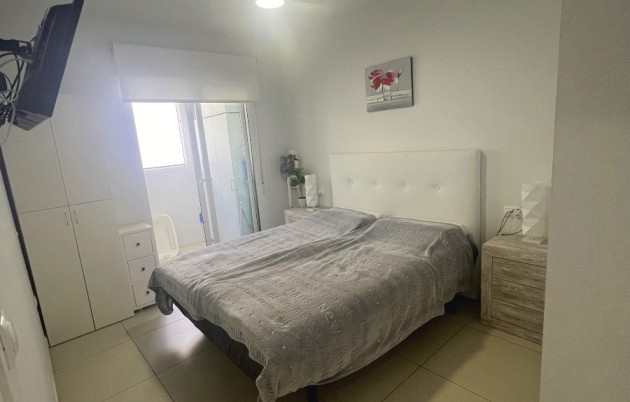 Sale - Apartment - Elche - El Pinet