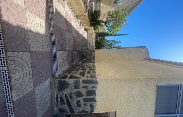 Sale - Detached house - San Fulgencio - Urb. La Marina