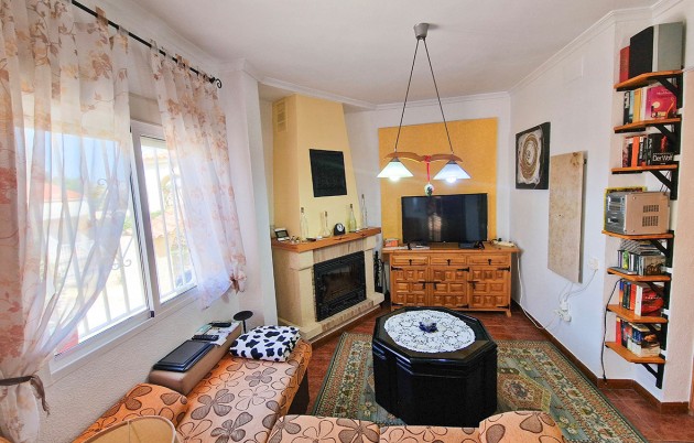 Sale - Detached house - San Fulgencio - Urb. La Marina