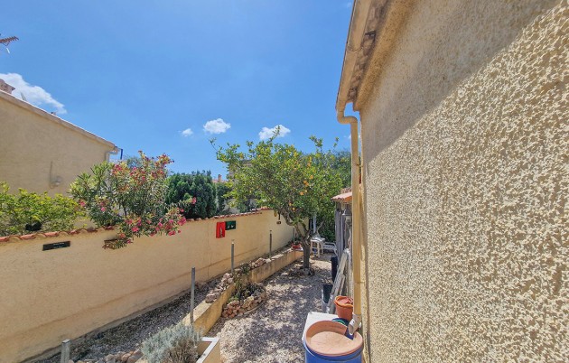 Sale - Detached house - San Fulgencio - Urb. La Marina