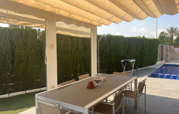 Sale - Villa - San Fulgencio - Urb. La Marina