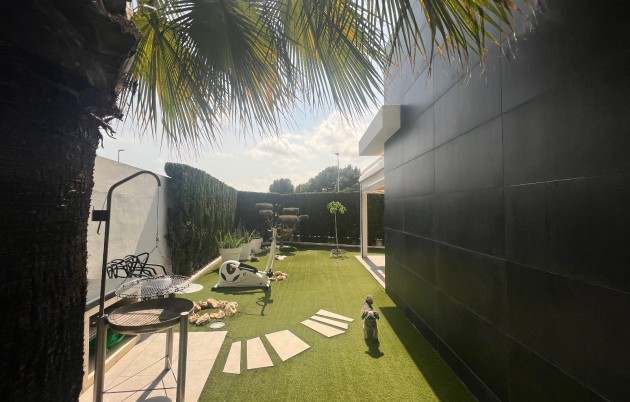 Sale - Villa - San Fulgencio - Urb. La Marina