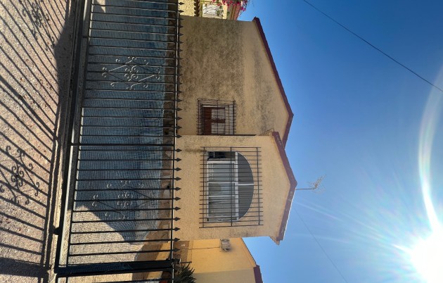 Sale - Detached house - San Fulgencio - Urb. La Marina