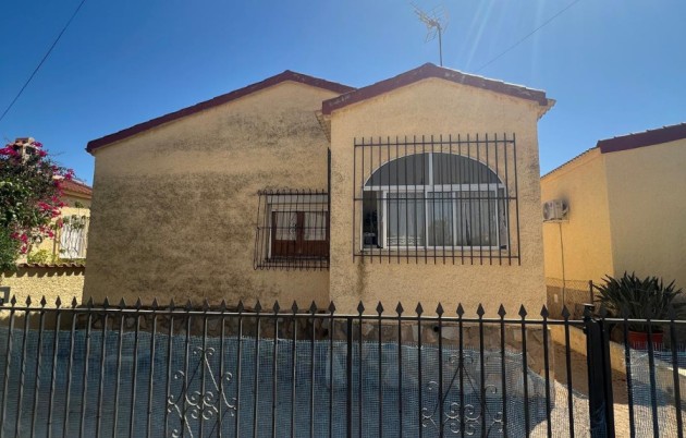 Sale - Detached house - San Fulgencio - Urb. La Marina