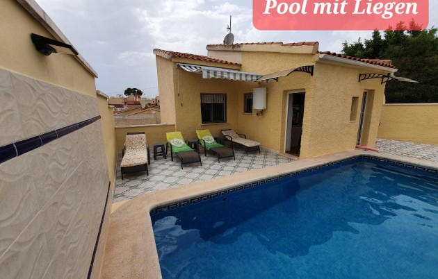 Sale - Detached house - San Fulgencio - Urb. La Marina