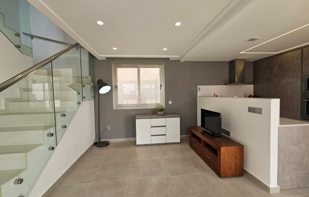 Sale - Villa - Orihuela - Villamartin