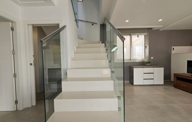 Sale - Villa - Orihuela - Villamartin