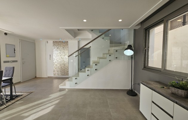 Sale - Villa - Orihuela - Villamartin