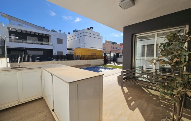 Sale - Villa - Orihuela - Villamartin