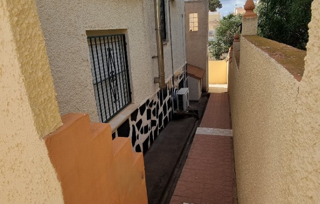 Sale - Detached house - San Fulgencio - Urb. La Marina