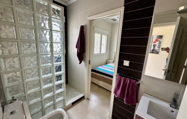 Sale - Villa - San Fulgencio - Urb. La Marina