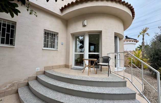 Sale - Villa - San Fulgencio - Urb. La Marina