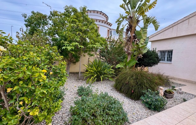 Sale - Villa - San Fulgencio - Urb. La Marina