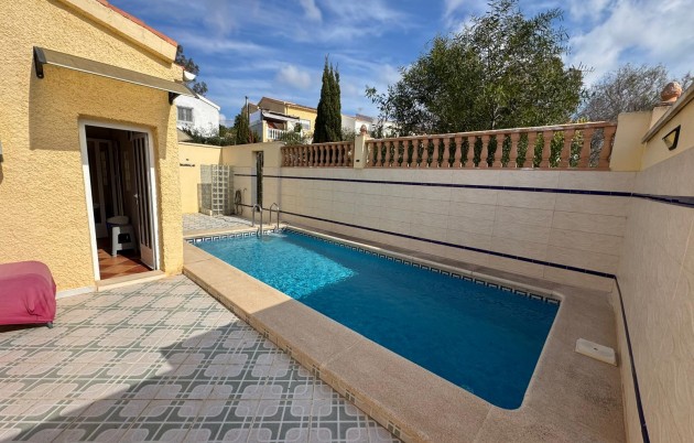 Sale - Detached house - San Fulgencio - Urb. La Marina