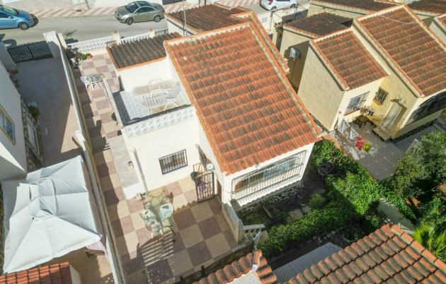 Sale - Detached house - San Fulgencio - Urb. La Marina