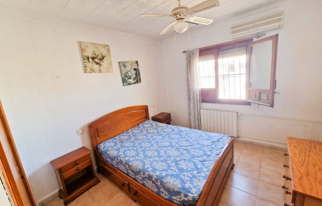 Sale - Detached house - San Fulgencio - Urb. La Marina