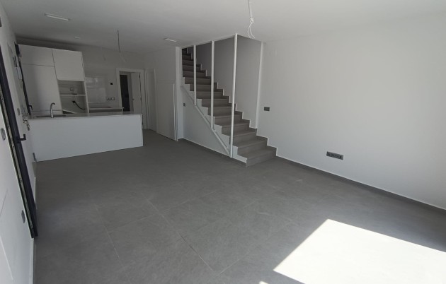 New Build - Quad - Daya Nueva