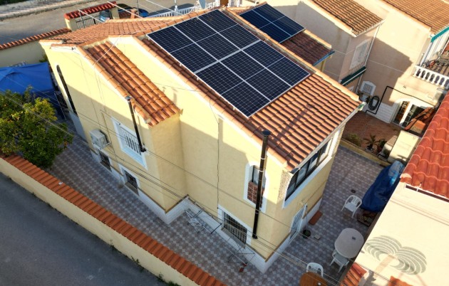 Sale - Detached house - San Fulgencio - Urb. La Marina