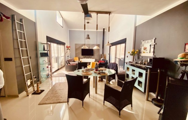 Sale - Villa - Alicante