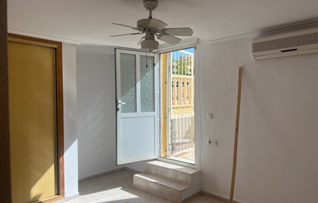 Sale - Detached house - San Fulgencio - Urb. La Marina