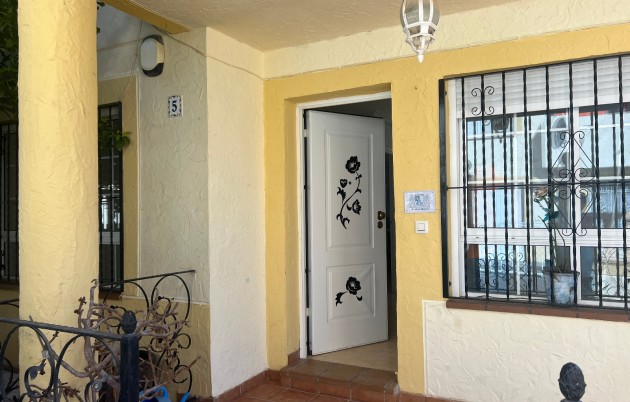 Sale - Detached house - San Fulgencio - Urb. La Marina
