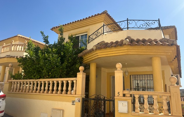 Sale - Detached house - San Fulgencio - Urb. La Marina