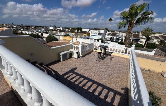Sale - Villa - Torrevieja - North Torrevieja
