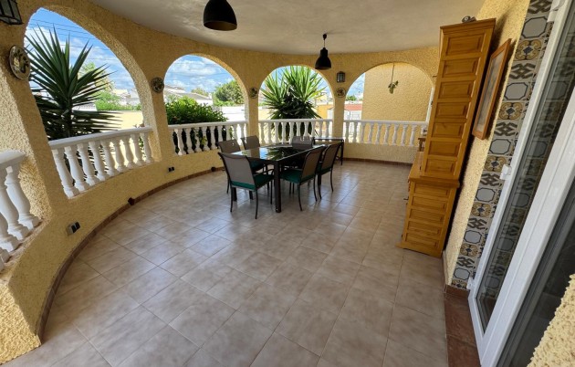 Sale - Villa - Torrevieja - North Torrevieja