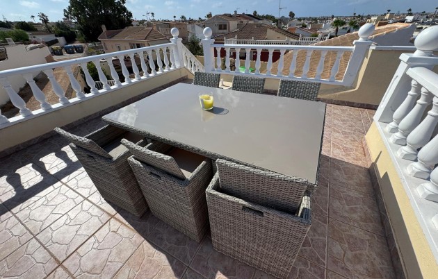 Sale - Villa - Torrevieja - North Torrevieja